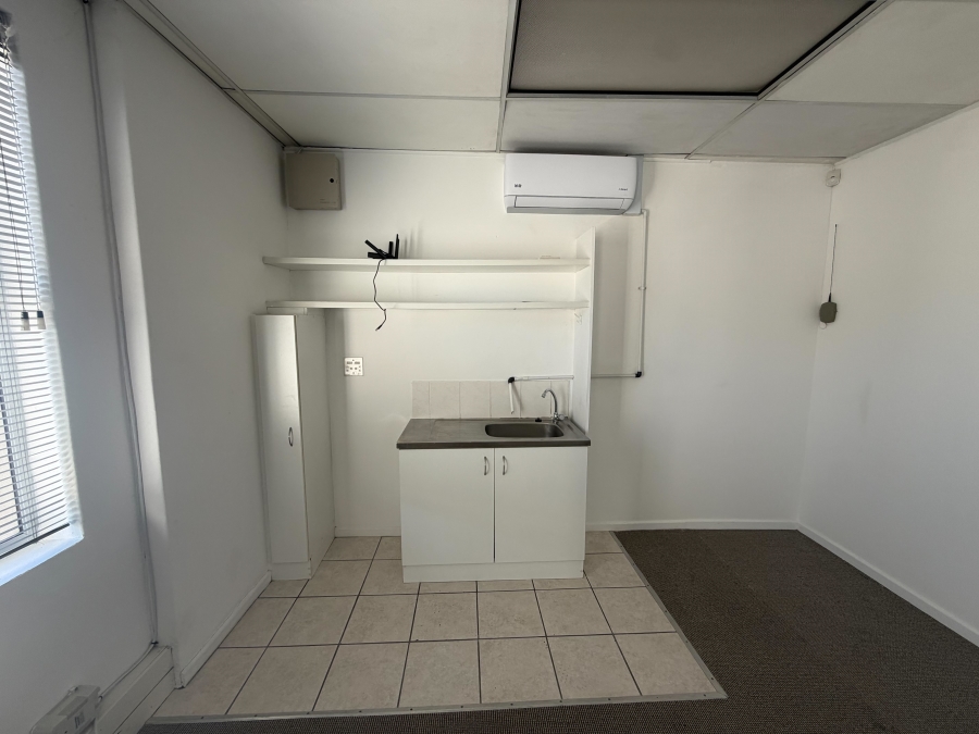 To Let Commercial Property for Rent in Claremont Western Cape